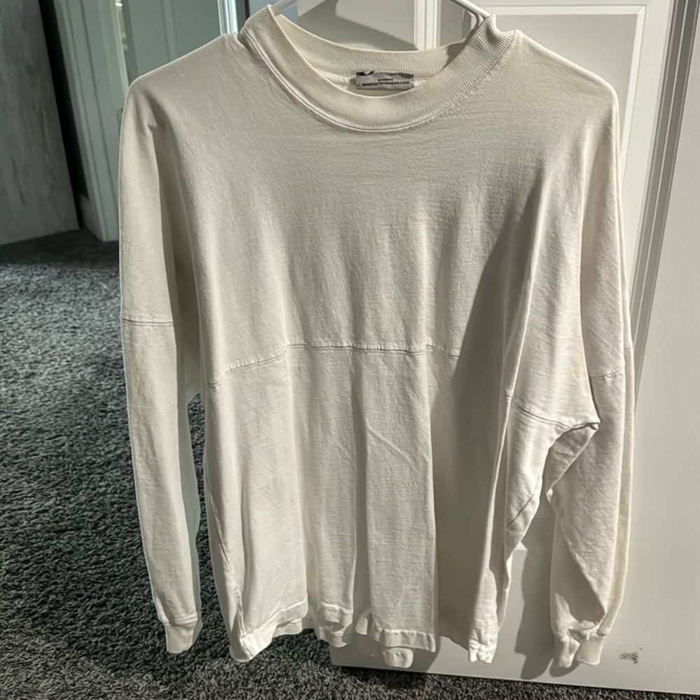 Nashville, TN oversized long sleeve. Size S, fits more like a M. Good condition